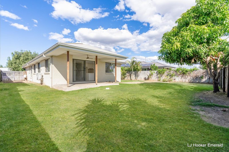 Photo - 20 Amber Street, Emerald QLD 4720 - Image 19