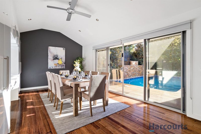 Photo - 20 Amesbury Avenue, Wantirna VIC 3152 - Image 4