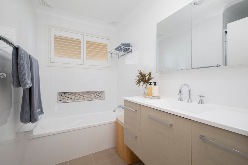 Photo - 20 Andrea Close, Wallsend NSW 2287 - Image 10