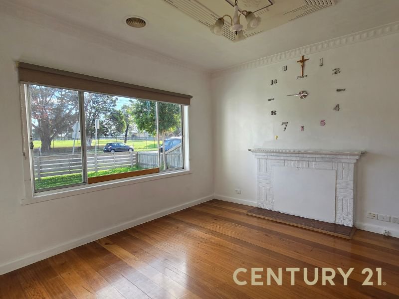 Photo - 20 Ann Street, Dandenong VIC 3175 - Image 3