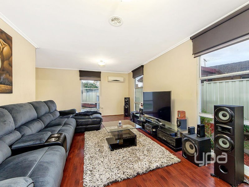 Photo - 20 Annetta Court, Albanvale VIC 3021 - Image 2