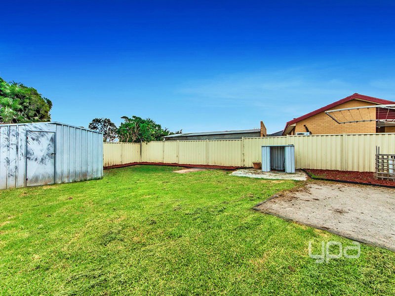 Photo - 20 Annetta Court, Albanvale VIC 3021 - Image 10