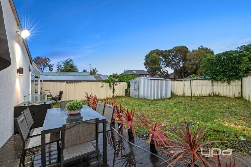 Photo - 20 Annetta Court, Albanvale VIC 3021 - Image 20