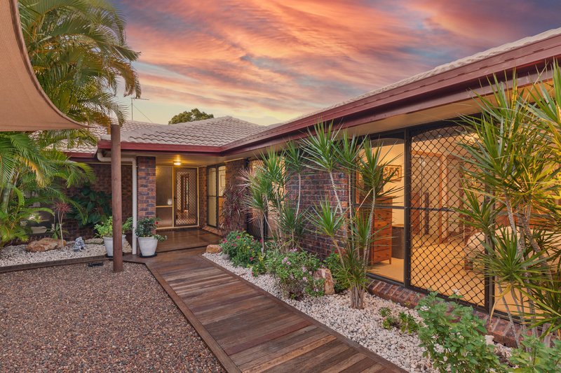 Photo - 20 Annette Street, Dundowran Beach QLD 4655 - Image 7