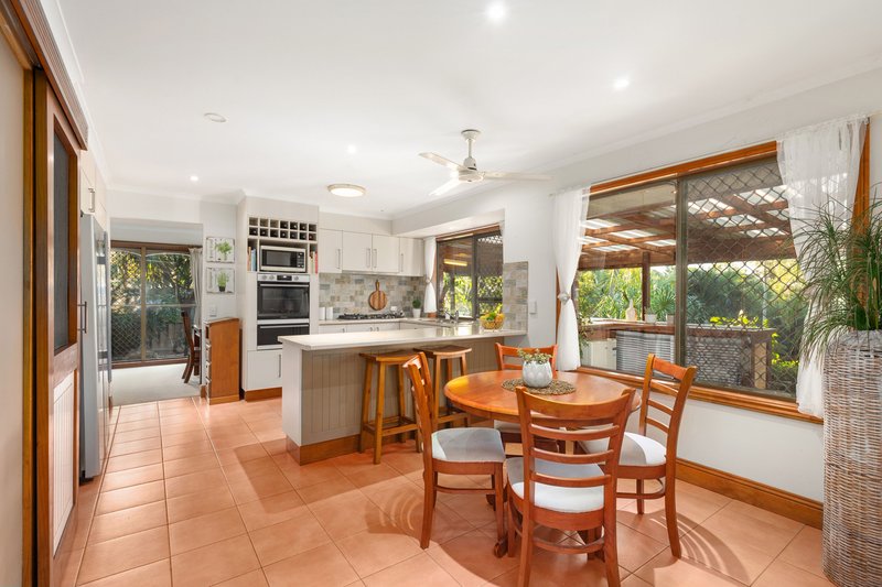 Photo - 20 Annette Street, Dundowran Beach QLD 4655 - Image 9