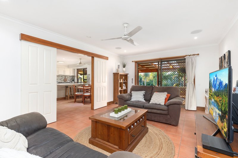 Photo - 20 Annette Street, Dundowran Beach QLD 4655 - Image 11