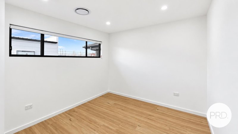 Photo - 20 Apiary Street, Austral NSW 2179 - Image 6