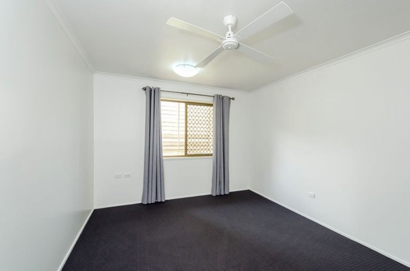 Photo - 20 Aquarius Street, Clinton QLD 4680 - Image 7