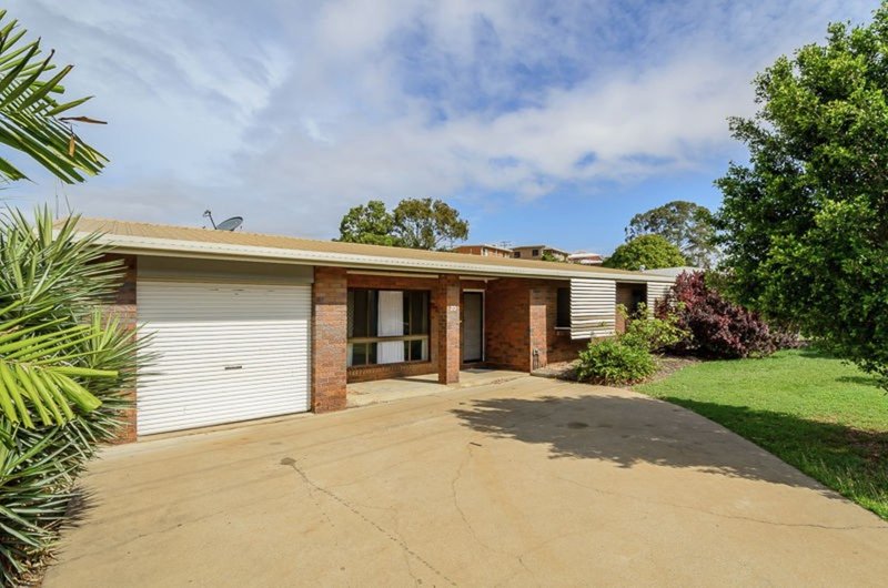 Photo - 20 Aquarius Street, Clinton QLD 4680 - Image 11