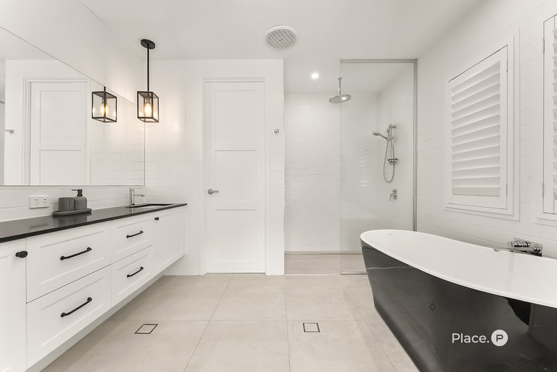 Photo - 20 Araluen Street, Kedron QLD 4031 - Image 10