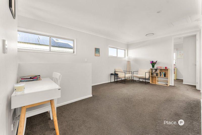 Photo - 20 Araluen Street, Kedron QLD 4031 - Image 16