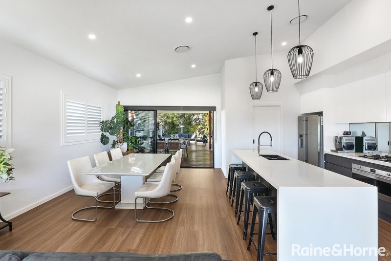 Photo - 20 Araluen Terrace, Tullimbar NSW 2527 - Image 4