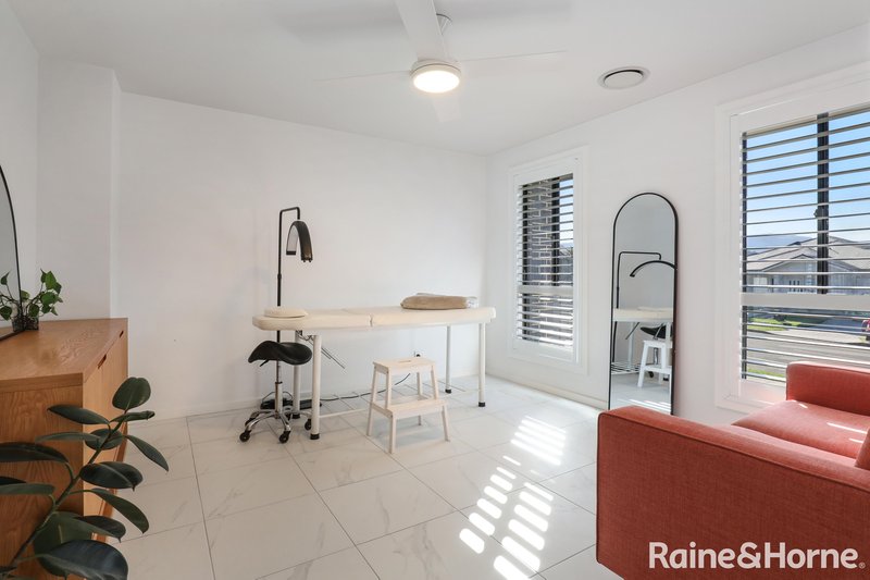 Photo - 20 Araluen Terrace, Tullimbar NSW 2527 - Image 16