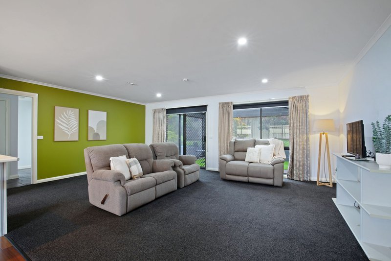 Photo - 20 Arcadia Crescent, Leongatha VIC 3953 - Image 5