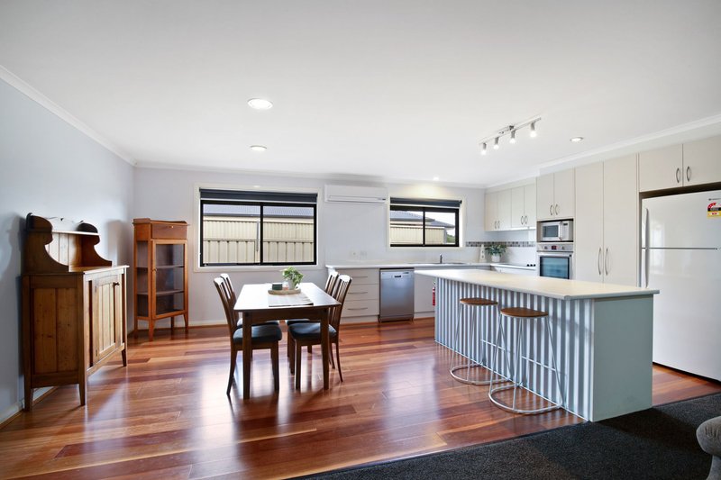 Photo - 20 Arcadia Crescent, Leongatha VIC 3953 - Image 7