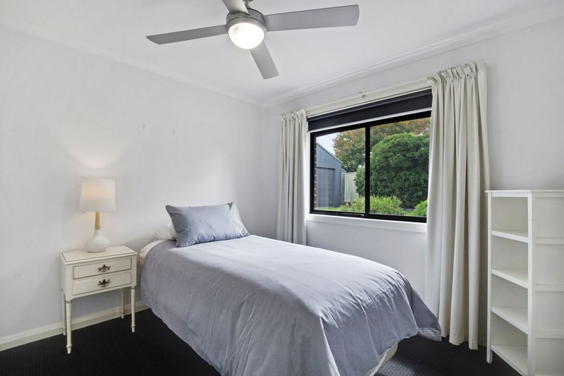 Photo - 20 Arcadia Crescent, Leongatha VIC 3953 - Image 14
