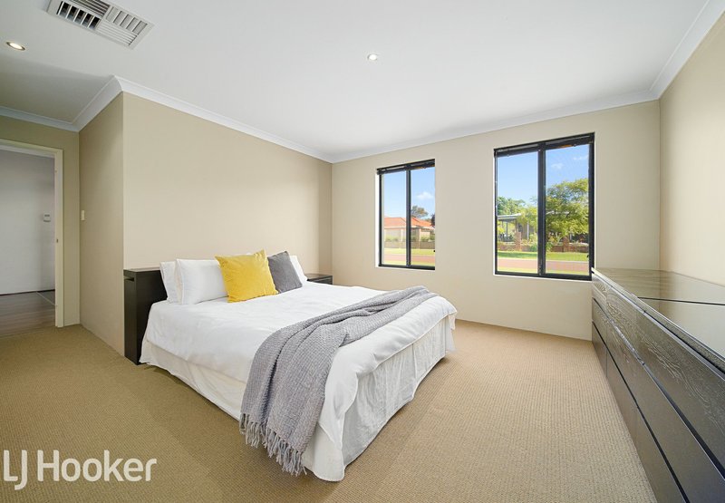 Photo - 20 Ashmore Avenue, Canning Vale WA 6155 - Image 4