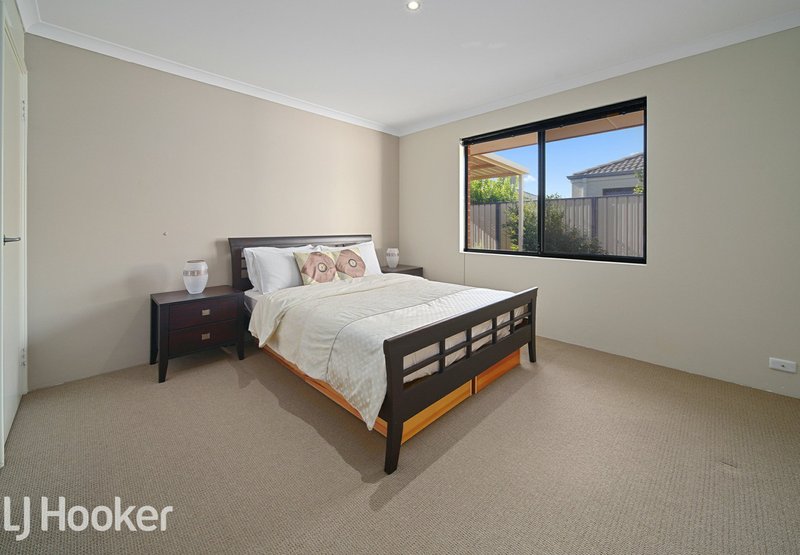 Photo - 20 Ashmore Avenue, Canning Vale WA 6155 - Image 15