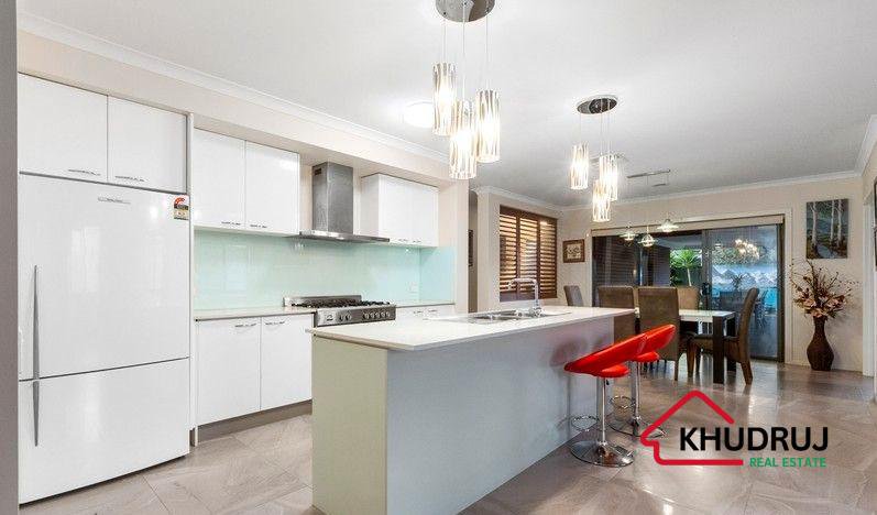 Photo - 20 Aspen Crescent, Point Cook VIC 3030 - Image 7