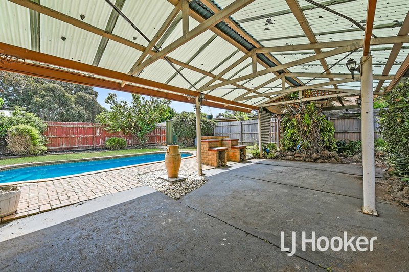 Photo - 20 Averne Street, Cranbourne VIC 3977 - Image 4