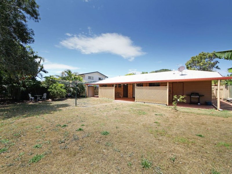 Photo - 20 Azalea Court, Kallangur QLD 4503 - Image 13