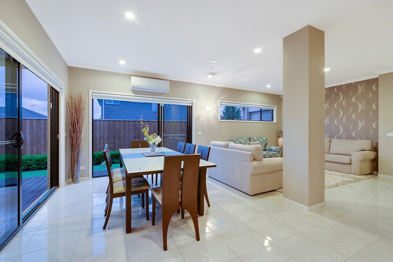 Photo - 20 Baltic Grove, Epping VIC 3076 - Image 5