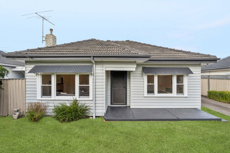 Photo - 20 Banbury Road, Reservoir VIC 3073 - Image 1