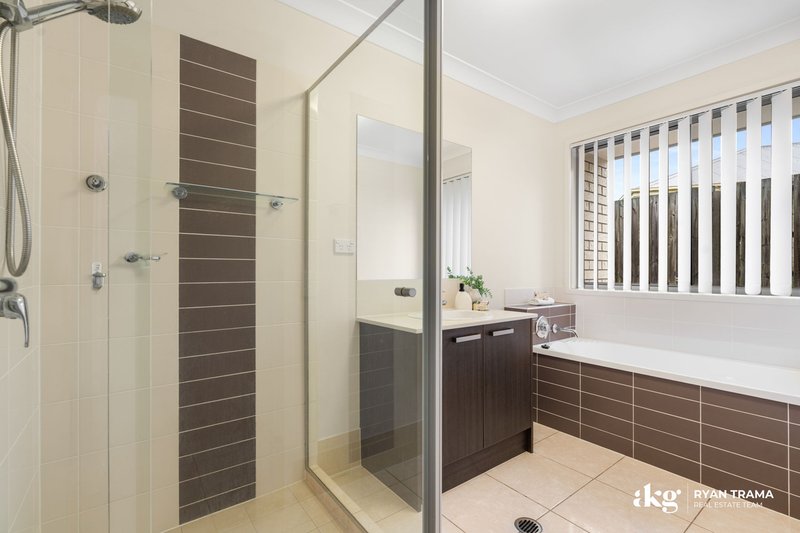 Photo - 20 Barcombe Drive, Berrinba QLD 4117 - Image 19