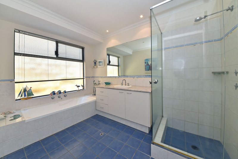 Photo - 20 Baton Rouge Drive, Mindarie WA 6030 - Image 15