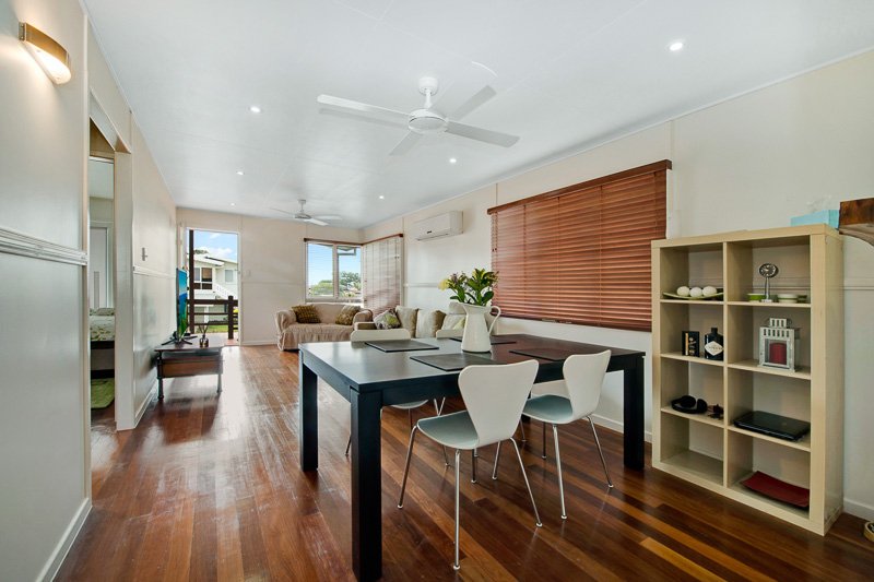 Photo - 20 Beaufort Place, Deception Bay QLD 4508 - Image 5