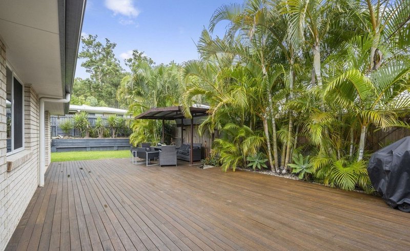 Photo - 20 Bellinger Key, Pacific Pines QLD 4211 - Image 6