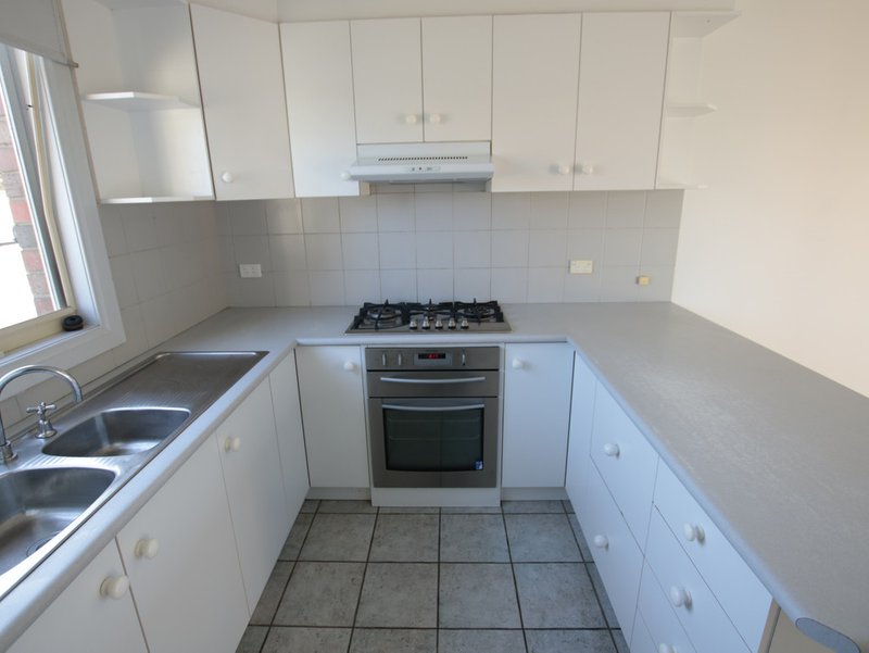 Photo - 20 Belmont Street, Preston VIC 3072 - Image 5