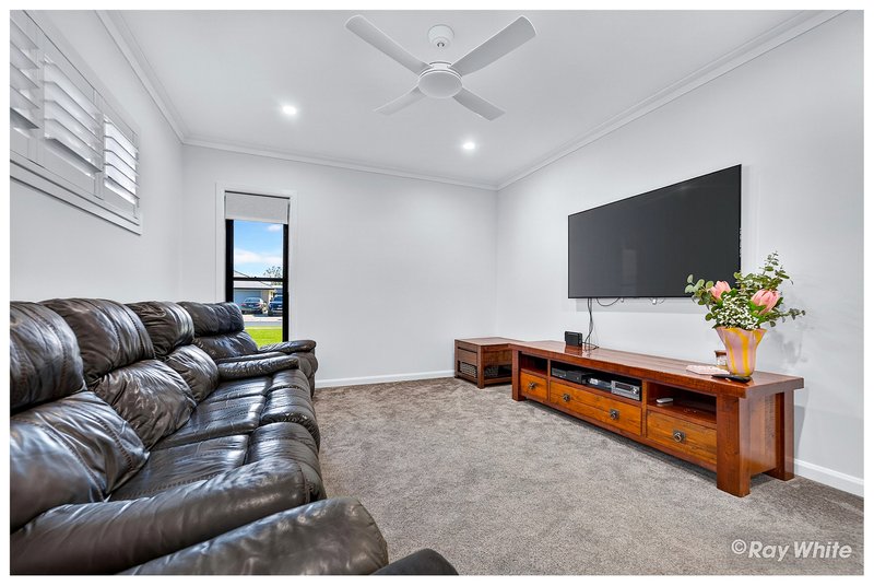 Photo - 20 Beverley Boulevard, Parkhurst QLD 4702 - Image 10