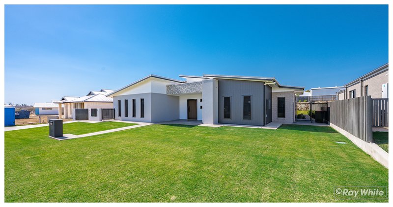 Photo - 20 Beverley Boulevard, Parkhurst QLD 4702 - Image 35
