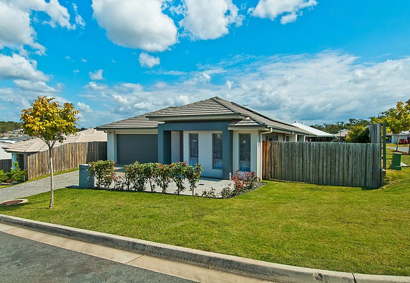 Photo - 20 Bindra Street, Holmview QLD 4207 - Image 20