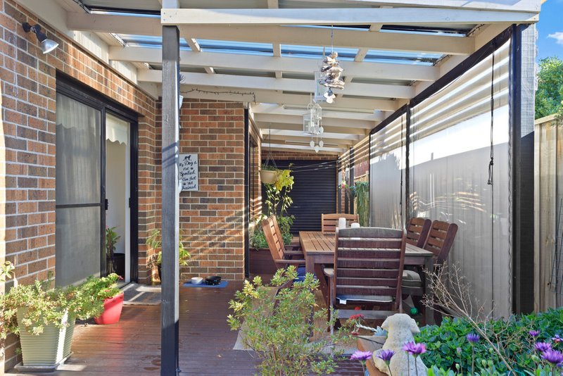 Photo - 20 Birrali Way, South Morang VIC 3752 - Image 11