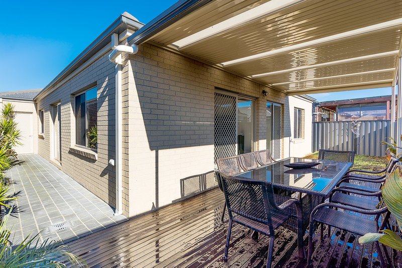 Photo - 20 Black Wattle Road, Craigieburn VIC 3064 - Image 10