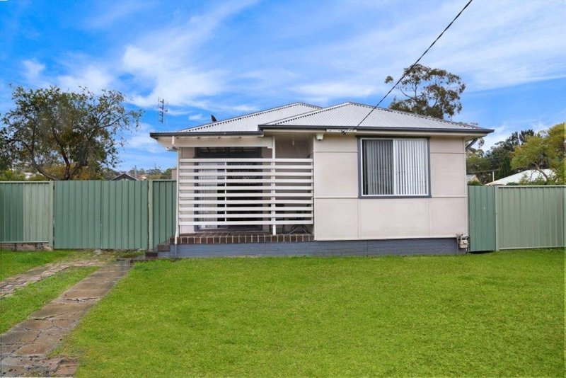 20 Blackman Parade, Unanderra NSW 2526