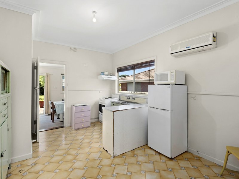 Photo - 20 Blanche Street, St Leonards VIC 3223 - Image 3