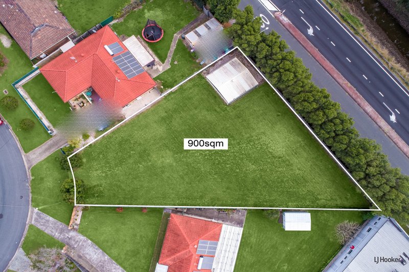 20 Blundell Boulevard, Tweed Heads South NSW 2486