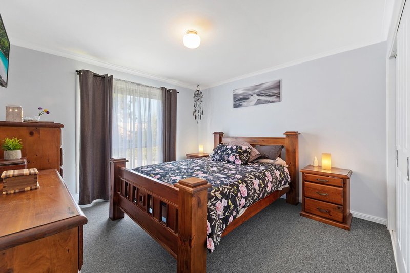 Photo - 20 Bondi Street, Tuross Head NSW 2537 - Image 11