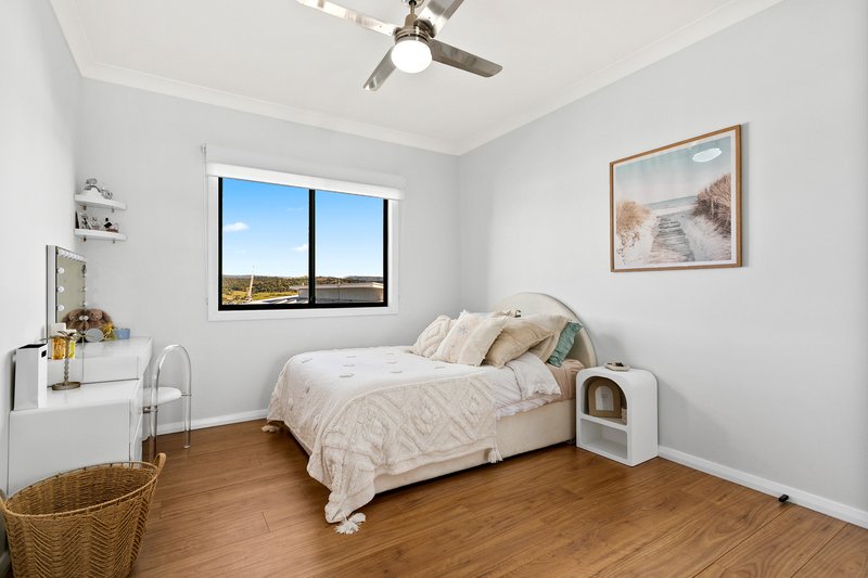 Photo - 20 Bonville Parkway, Shell Cove NSW 2529 - Image 13