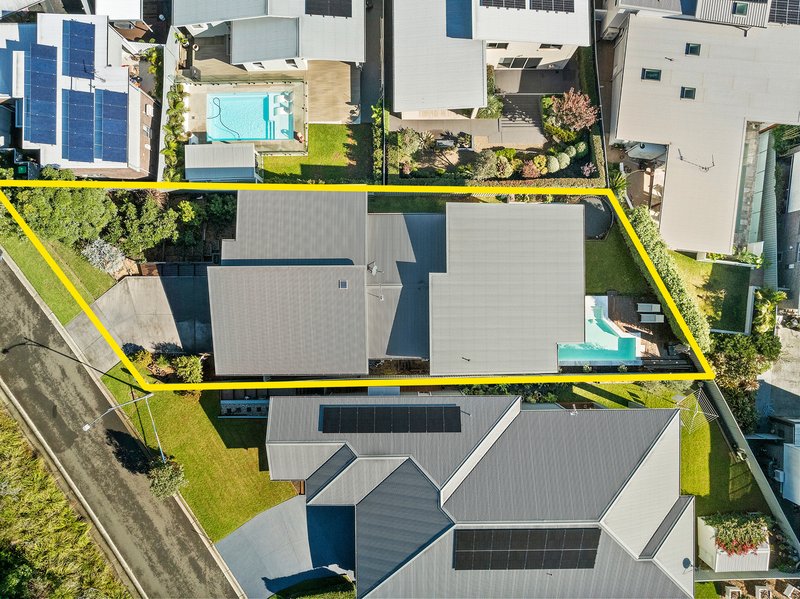 Photo - 20 Bonville Parkway, Shell Cove NSW 2529 - Image 17
