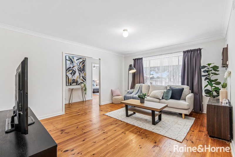 Photo - 20 Botanic Grove, Hackham SA 5163 - Image 1