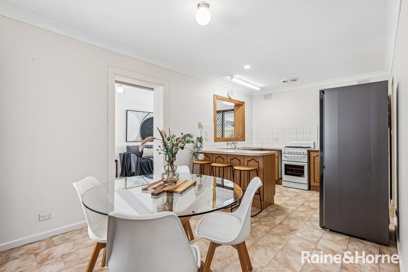 Photo - 20 Botanic Grove, Hackham SA 5163 - Image 3