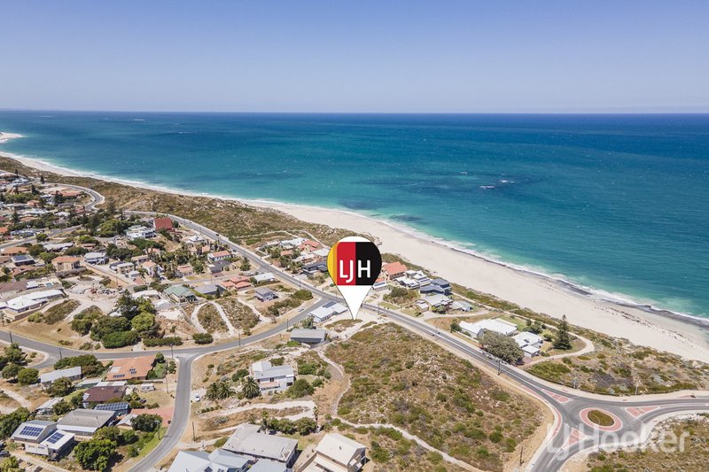 Photo - 20 Brazier Road, Yanchep WA 6035 - Image 2