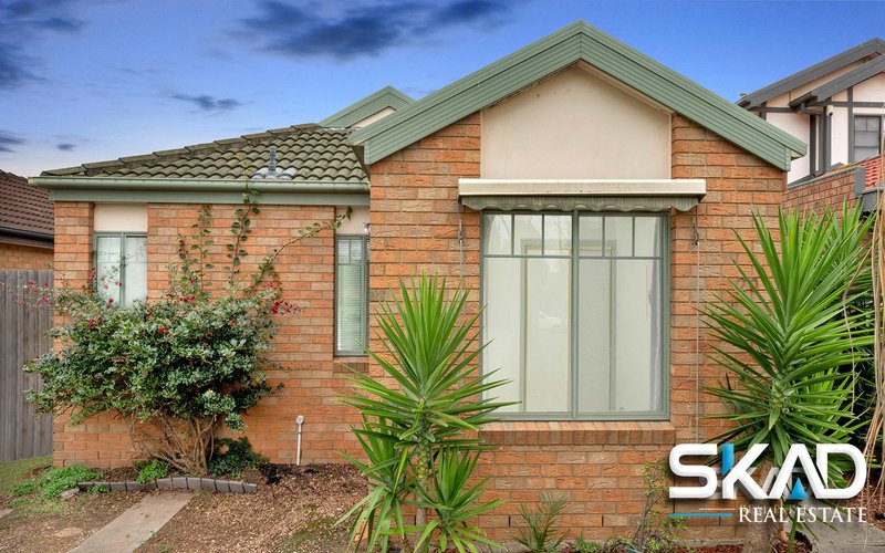Photo - 20 Brecon Nook, Craigieburn VIC 3064 - Image 2
