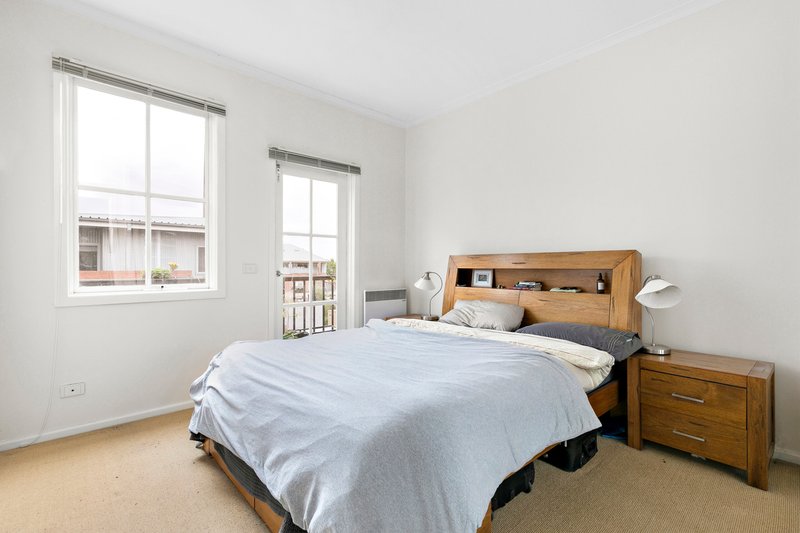 Photo - 20 Brickworks Drive, Brunswick VIC 3056 - Image 7