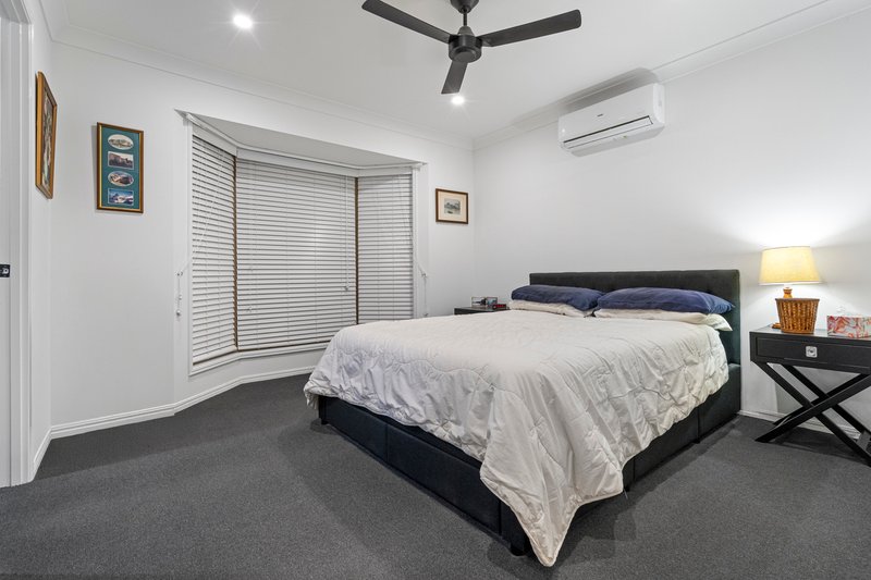 Photo - 20 Bridgewater Road, Springfield QLD 4300 - Image 13