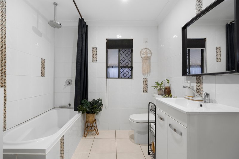 Photo - 20 Brisbane Street, Churchill QLD 4305 - Image 14